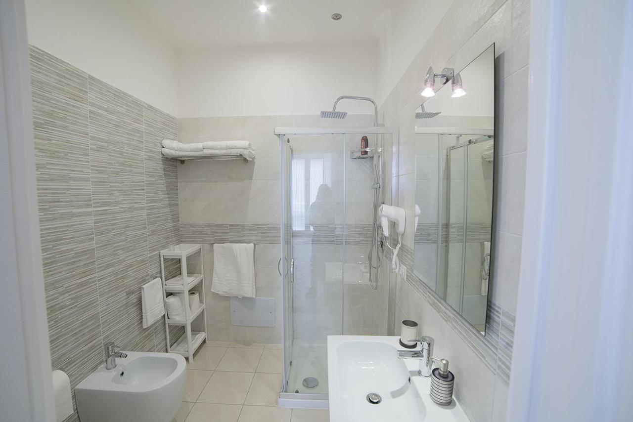 B&B Galleria Principe Di Napoli Ngoại thất bức ảnh