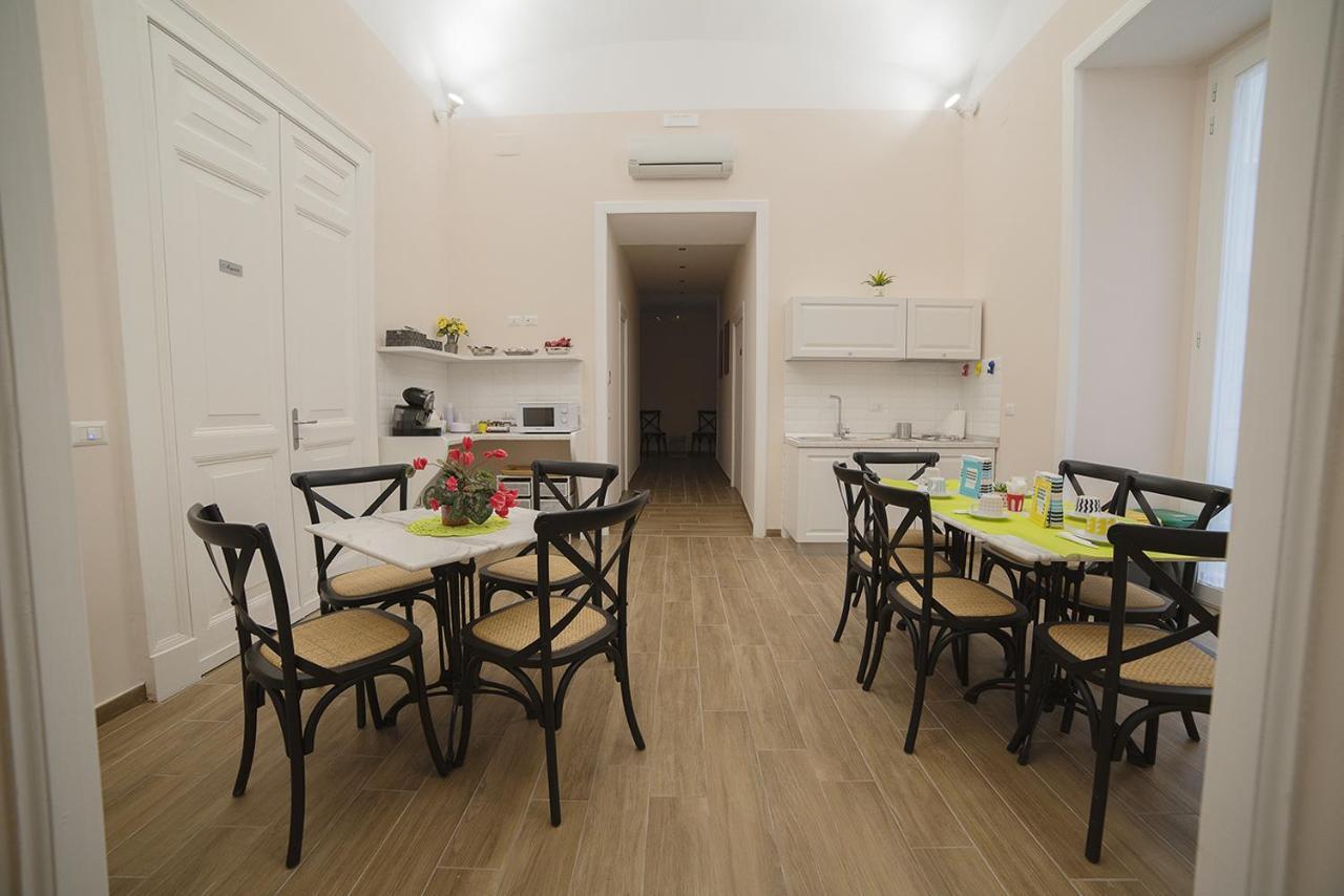 B&B Galleria Principe Di Napoli Ngoại thất bức ảnh